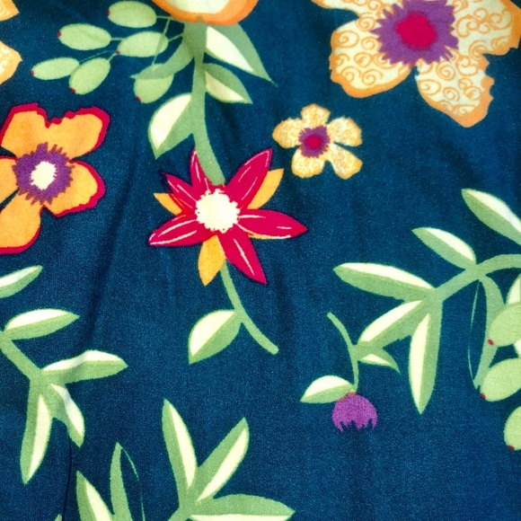 NWOT LulaRoe Floral Leggings - Picture 2 of 5